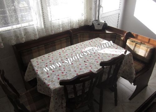 köşe mutfak masası